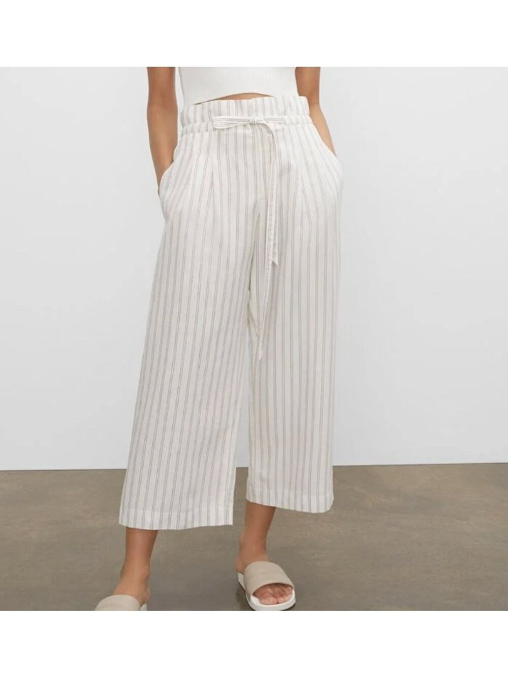 CLUB MONACO Anreannah striped wide leg pants size 4